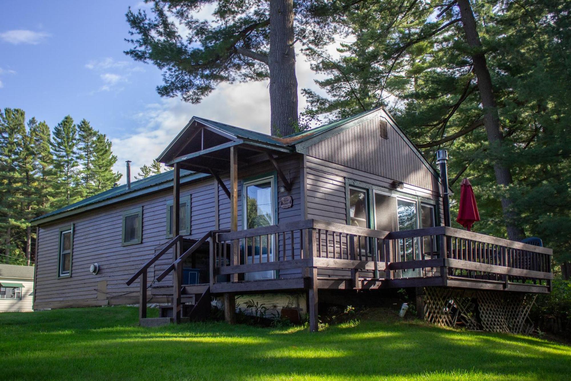 Paddler'S Rest Lakeside Cabins And Motel Long Lake Екстериор снимка