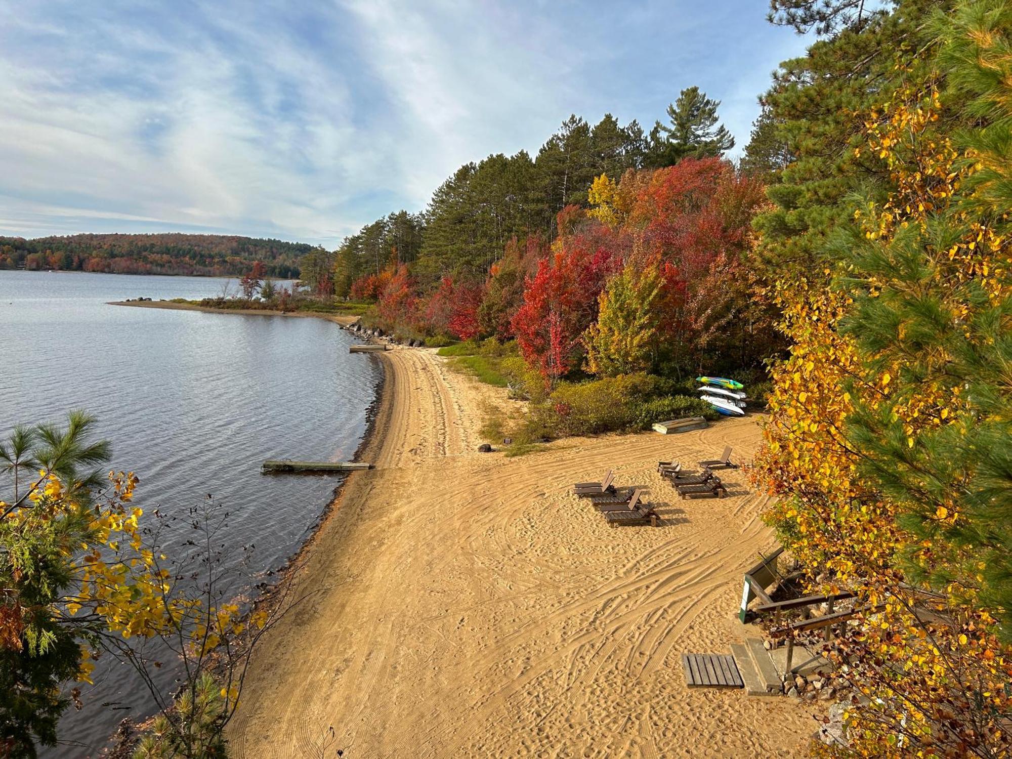 Paddler'S Rest Lakeside Cabins And Motel Long Lake Екстериор снимка